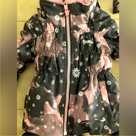 Oshkosh toddler Snow suit set 18 months - Picture 6 of 9